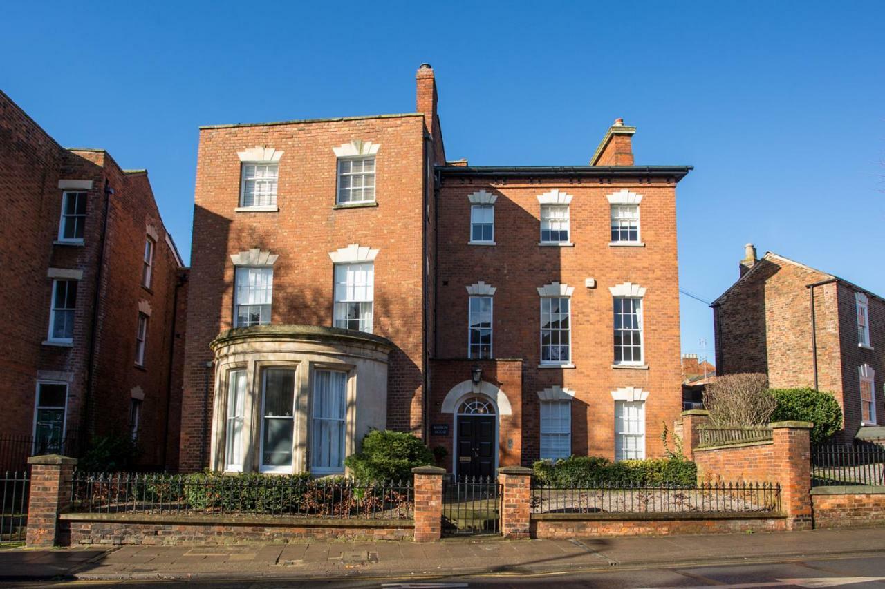 Stylish Apartment Close To Gloucester Quays & Docks מראה חיצוני תמונה